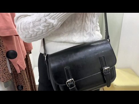 ❤️ 年轻婊子FeralBerry在试衣间用假阳具公开自慰 ❌ at porn zh-cn.liporno.ru❤