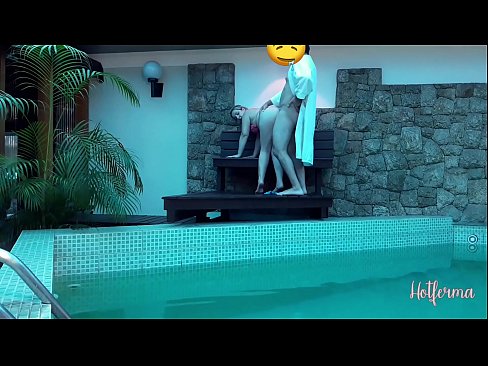 ❤️ 老板邀请女佣去泳池，却忍不住要来个热辣的 ❌ at porn zh-cn.liporno.ru❤
